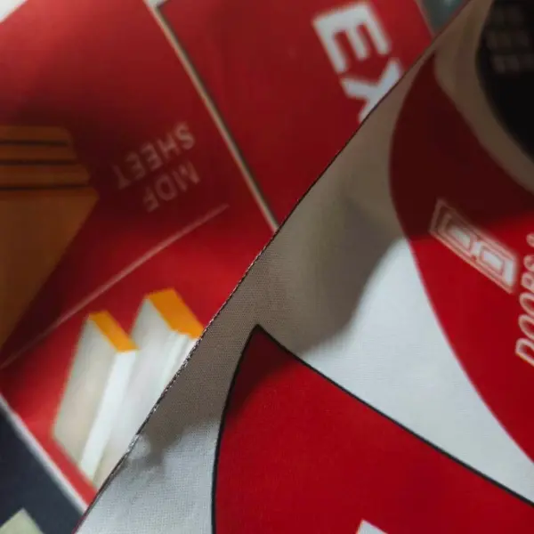 Single-Piece Blockout Fabric flags